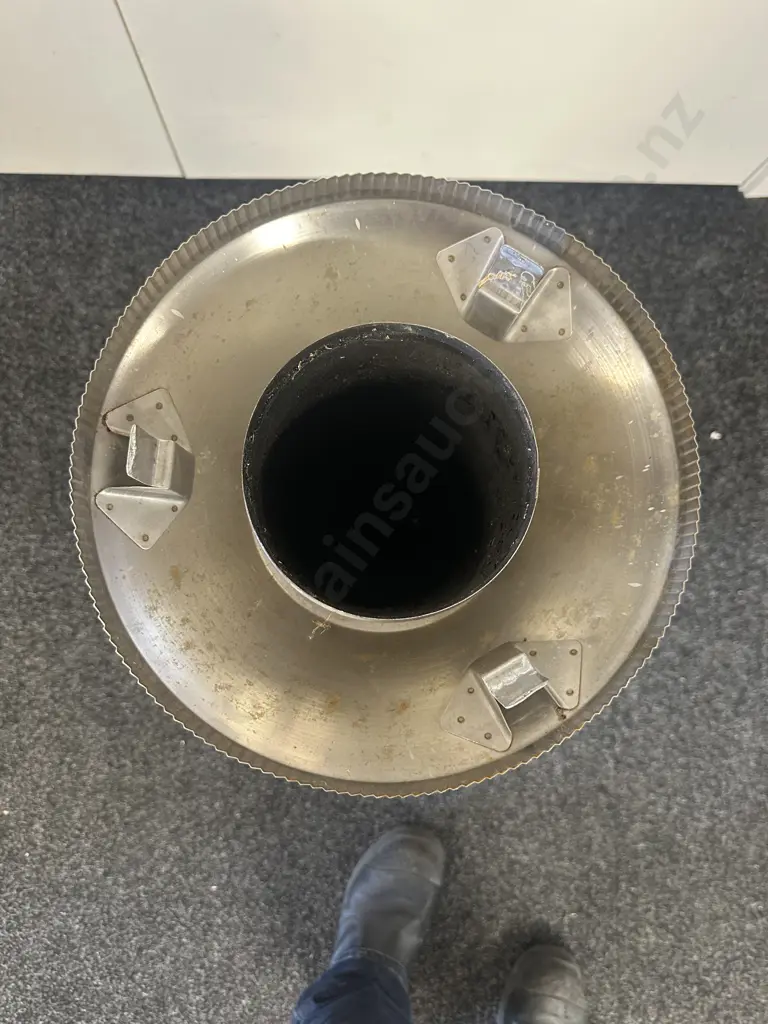 Stainless Steel 'Metro Fires' Chimney Cowl H70cm,Dia14cm. Image 1++
