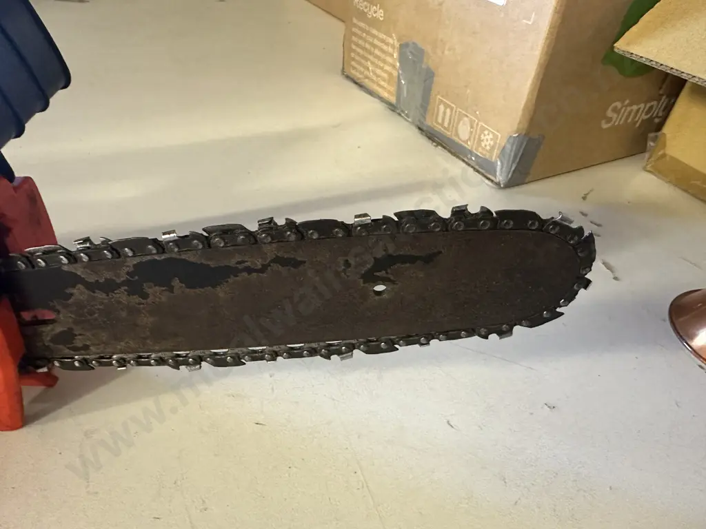 SDK Electric Chainsaw A100c Image 1++