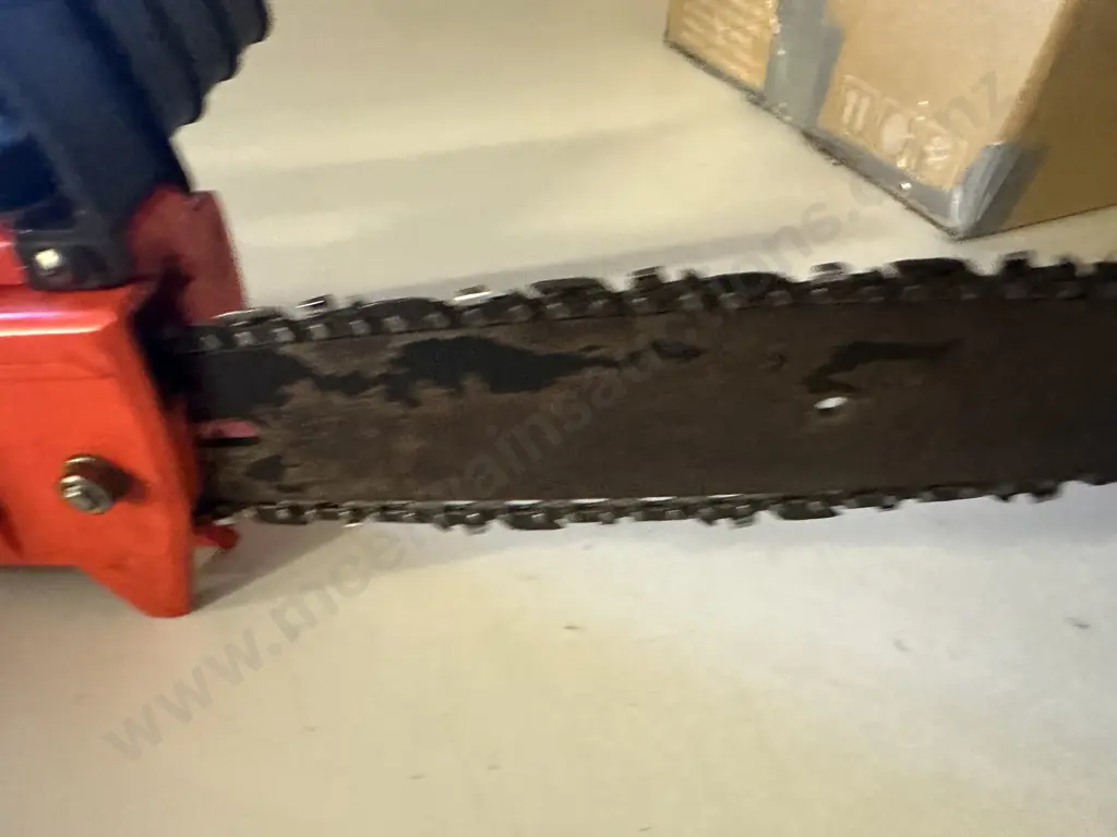 SDK Electric Chainsaw A100c Image 1++