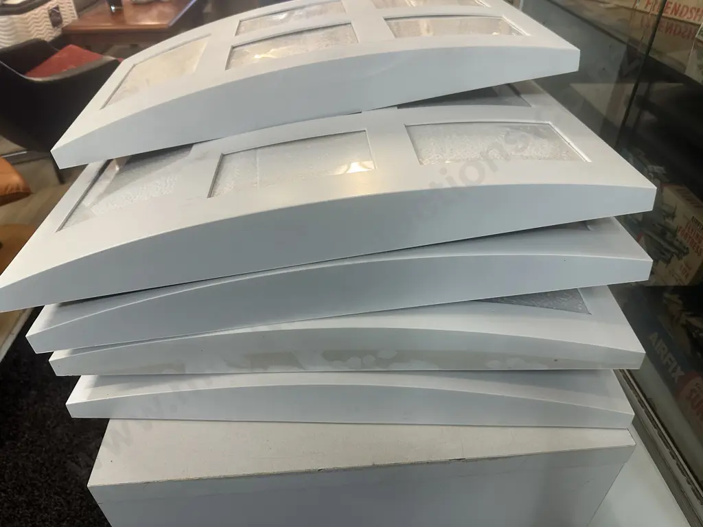 White Photo Frames  x9 Image 1++