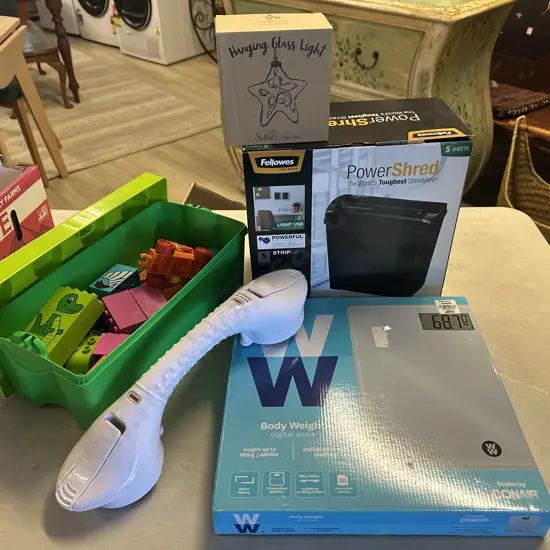 Fellowes Power Shred Shredder, Conair Weight Watcher Scales, Childrens Blocks Etc
