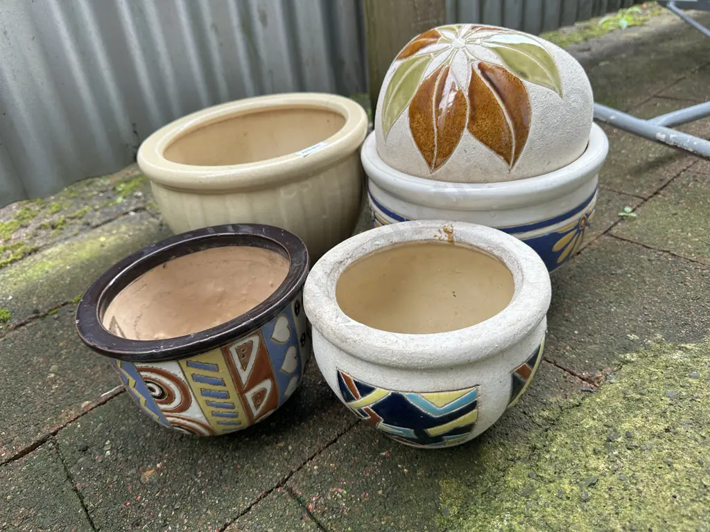 Assorted Garden Pots x 5 - Mosaic Look Etc Image 1++