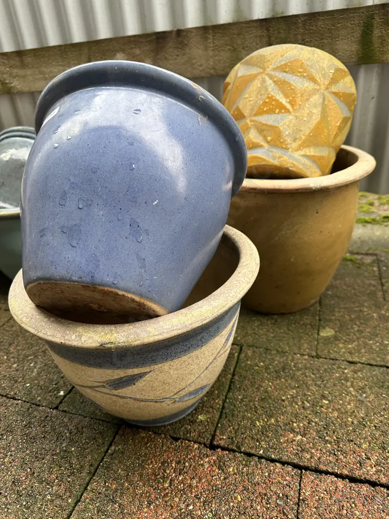 Assorted Garden Pots x 4 Image 1++