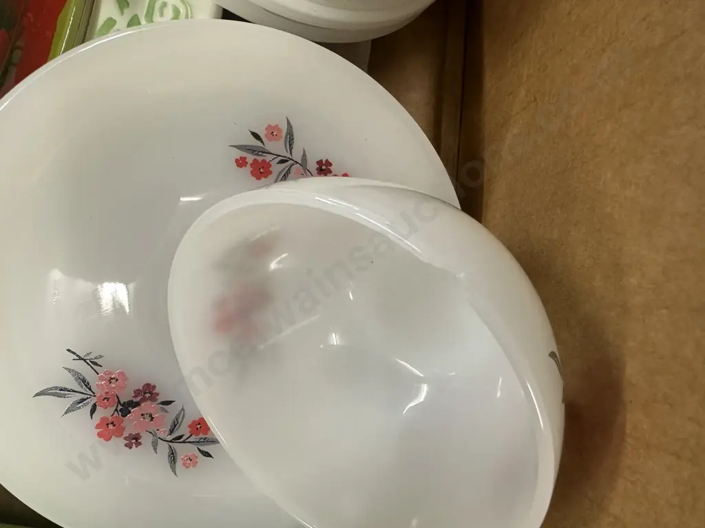 Vintage Mid Century  Tomatoe Juice Jug & Glasses, Fire King Primose Ware, Vase Etc Image 1++