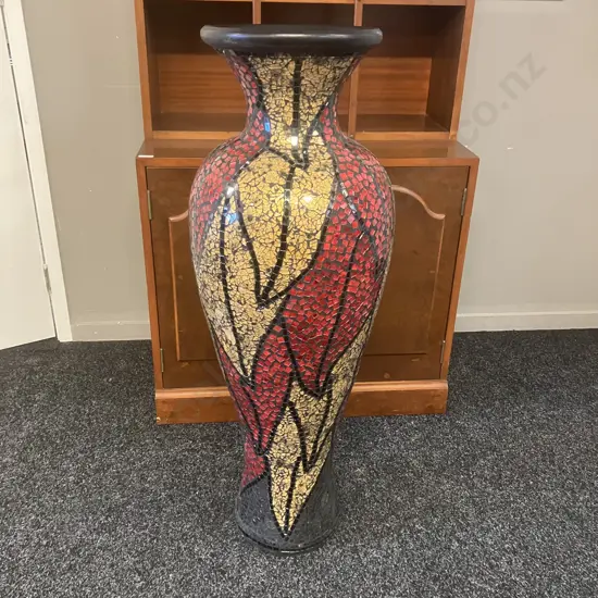 Large Mosaic Urn. H98cm, Felted Base