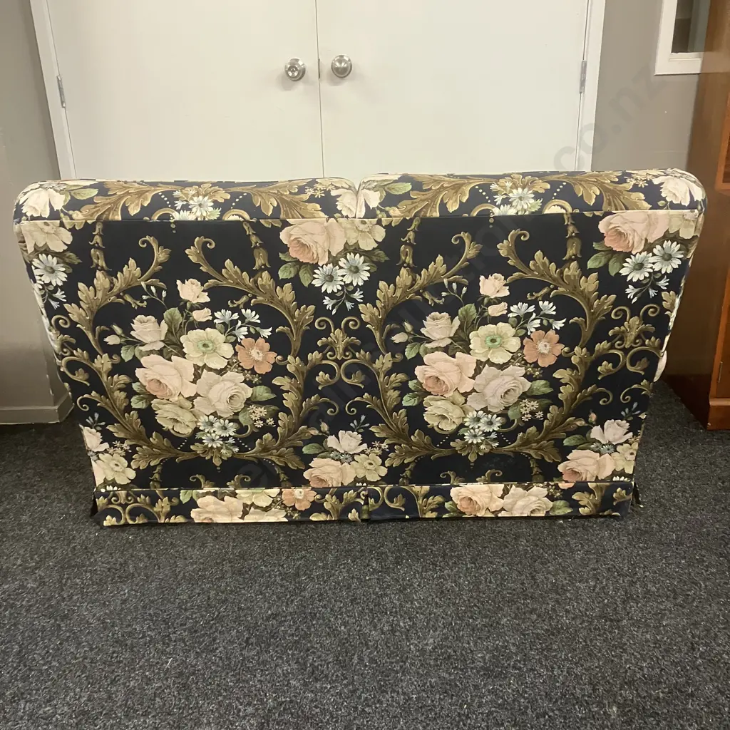 Stunning Black & Gold Floral Sanderson Cloth 2 Seater Settee With Pair of Armchairs. On Wheels Image 1++