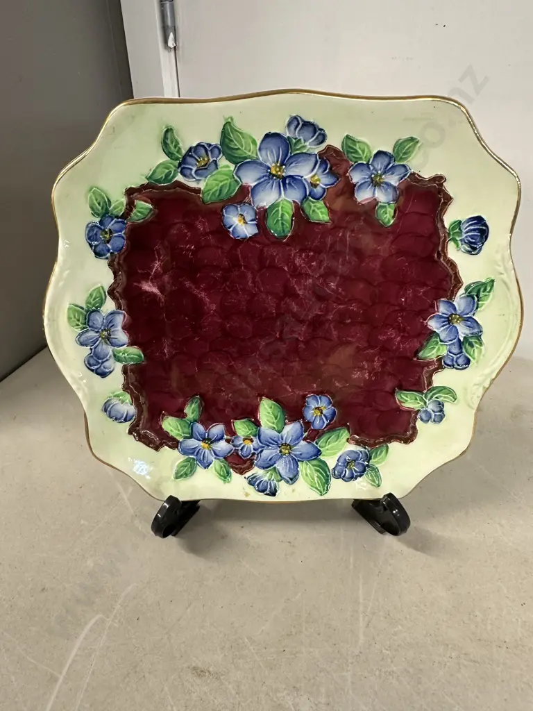 Vintage Maling Embossed Lustre Floral Square Plate  Image 1++