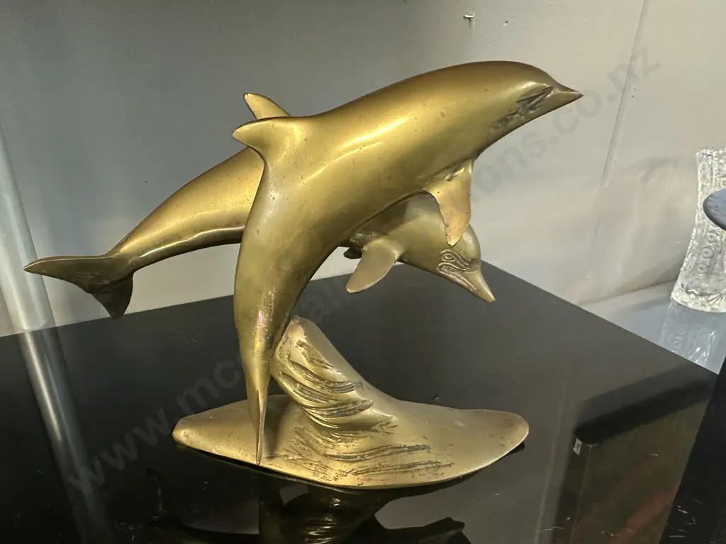 Vintage Brass Dolphin. 20 x 26cm Image 1++