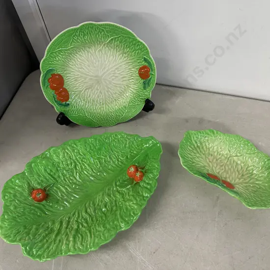 Crown Devon Lettuce & Tomatoe Serving Dish, Burslem Plate & Dish