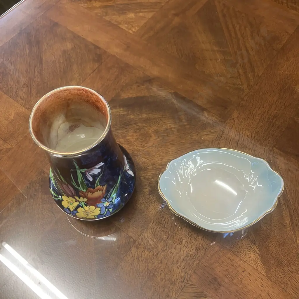 Maling Blue Handpainted Vase & Blue Lustre Bowl Image 1++