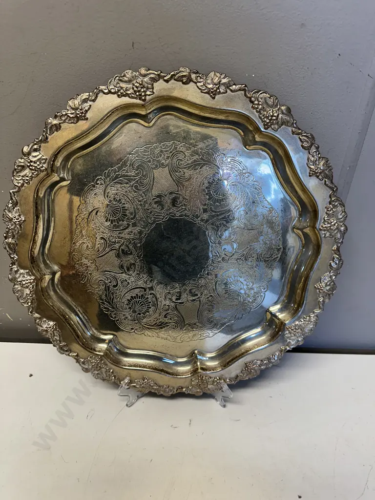 Vintage Large Silver Plated Round Ornate Serving Tray Image 1++