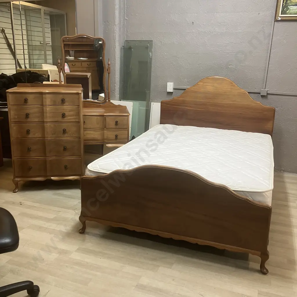 Mahogany Serpentine 3 Piece Bedroom Suite Including Bed With King Koil Genesis Firm Mattress Image 1++