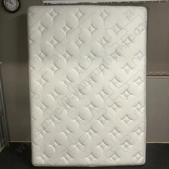Dreamland Luxury Double Size Bed Mattress - 136 x 190cm
