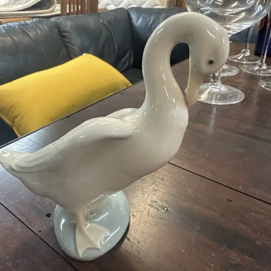 Nao By Lladro Goose Figurine H15cm.