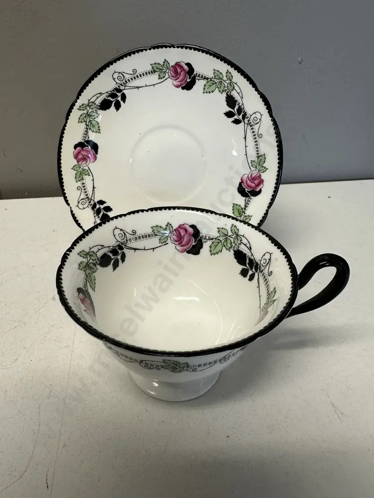 Antique (1913-1926) Shelley England Porcelain Duo In Hand Painted Pattern No 11190 - Pink Roses With Black Leaves Image 1++