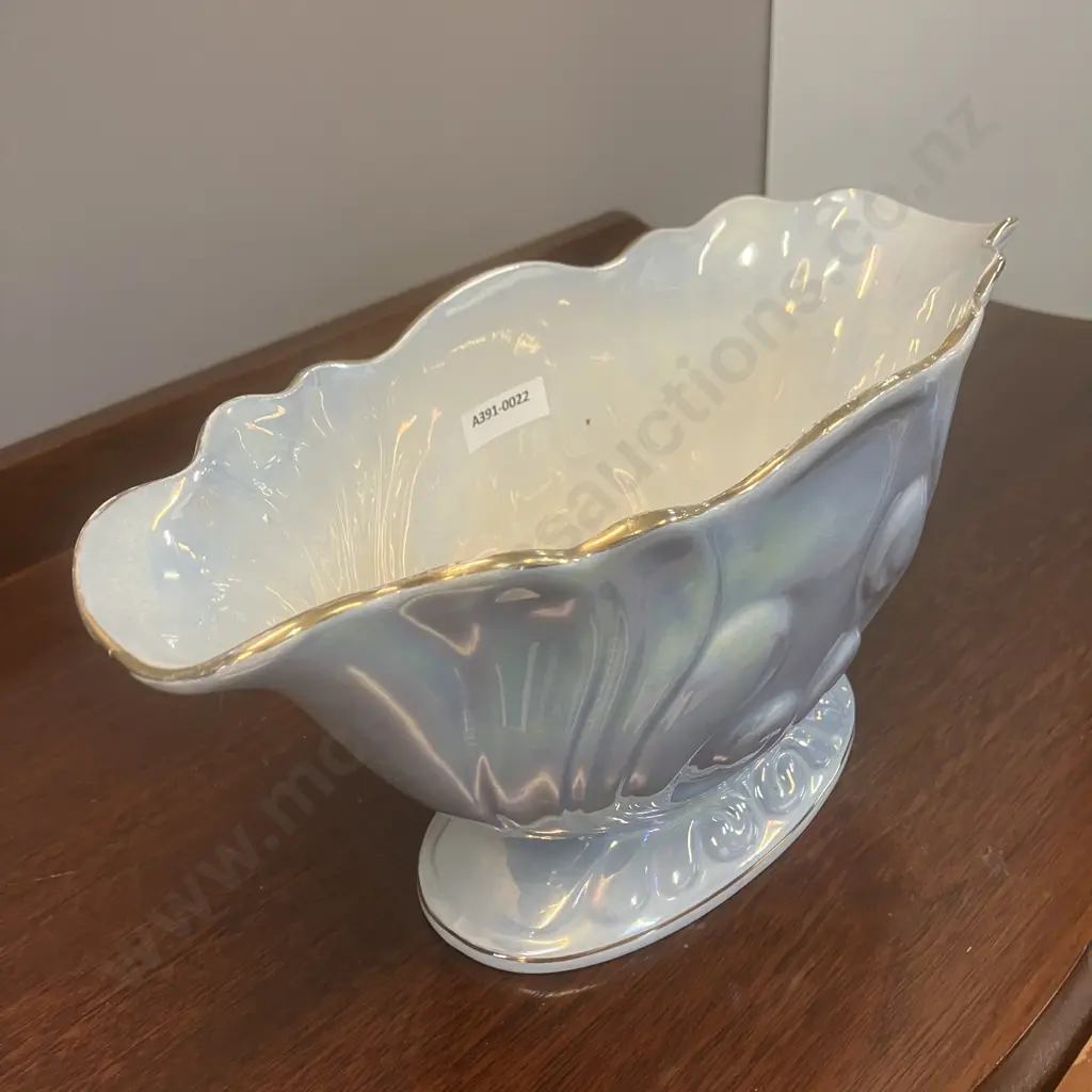 Vintage 1950s / 60s Maling Blue & Green Lustre Ware Mantle Vase. 15 x 28.5cm Image 1++