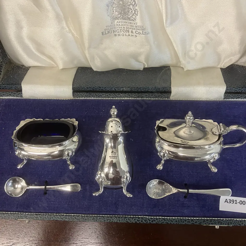 Elkington & Co Ltd England Hallmarked Sterling Silver Cruet Set Within Original Fitted Box Image 1++