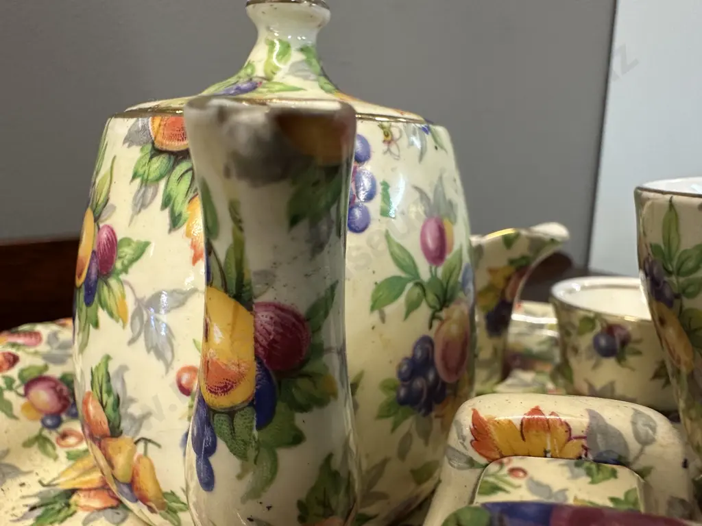 Royal Winton Evesham Pattern Breakfast Set (small chip on teapot spout) Image 1++