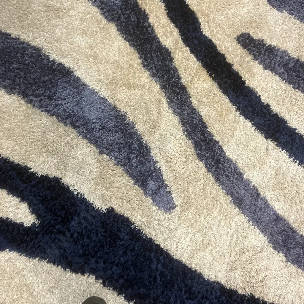 Signature Rugs Bilbao Shaggy 160 x 230cm Floor Rug - Blue / Grey / Cream Colours Image 1++