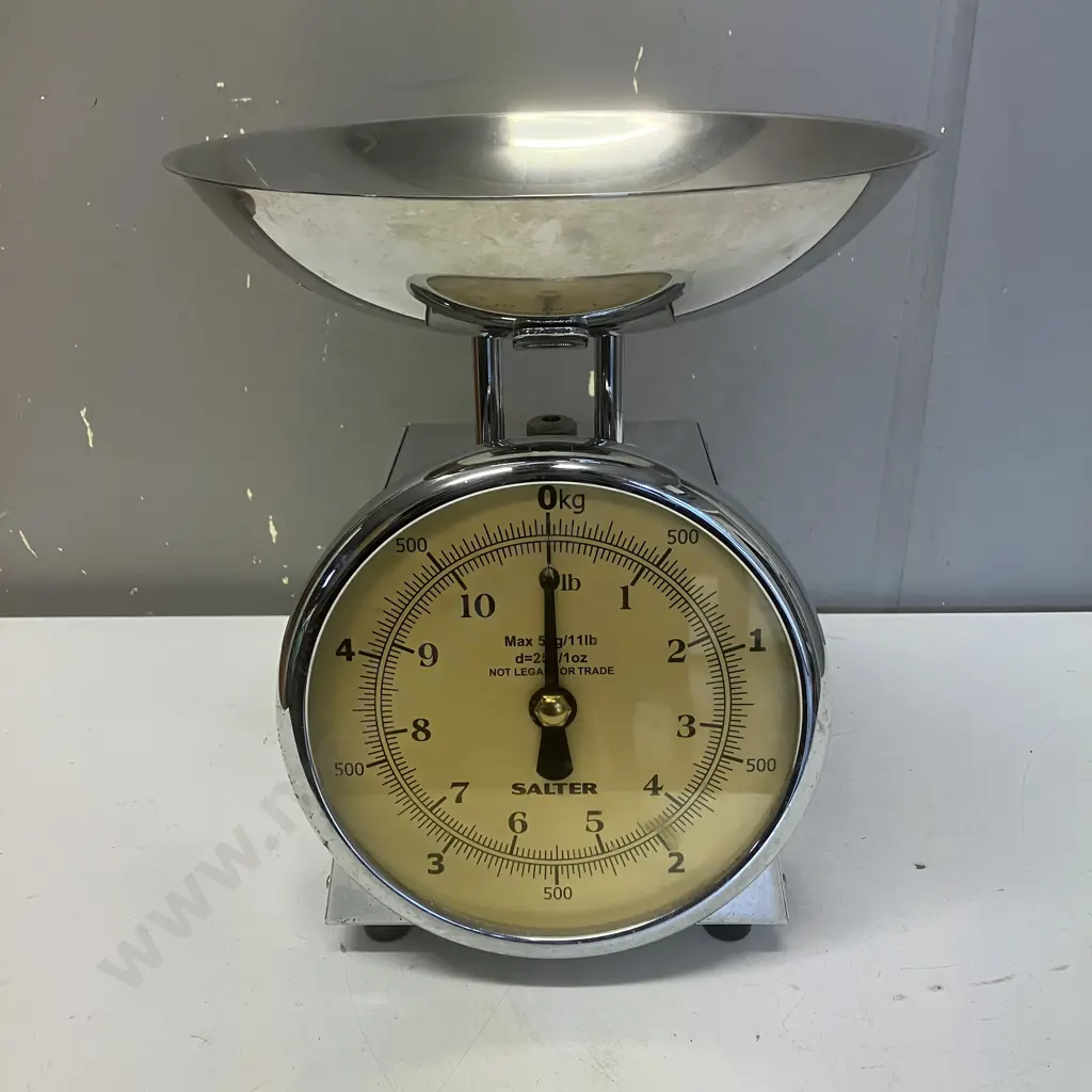 Vintage Salter Chrome Mechanical Kitchen Scale - 5Kg / 11lb, 25gm / 1oz Image 1++