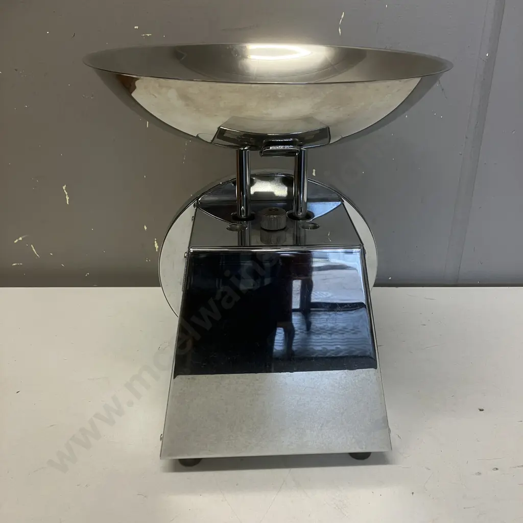 Vintage Salter Chrome Mechanical Kitchen Scale - 5Kg / 11lb, 25gm / 1oz Image 1++