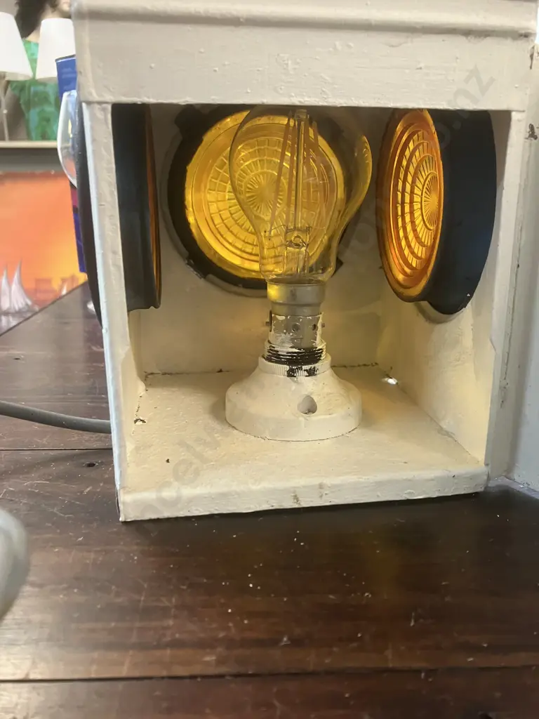 Vintage DEFIANCE Road Works Safety Lamp Painted White. (Bulb Fitting & Lead Will Need A Plug Attached) H38cm Image 1++