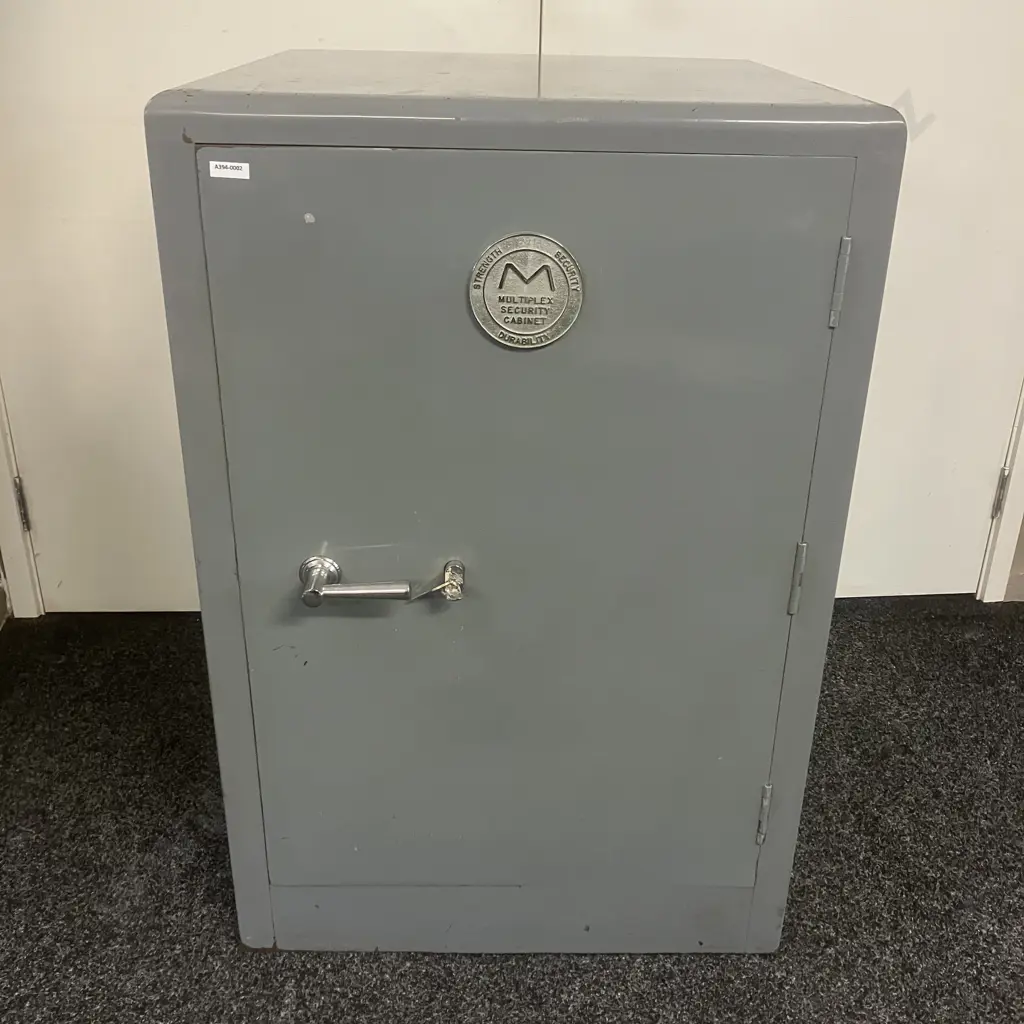 Multiplex Security Cabinet With Keys, 3 Adjustable Shelves. H92 W61 D61cm Image 1++