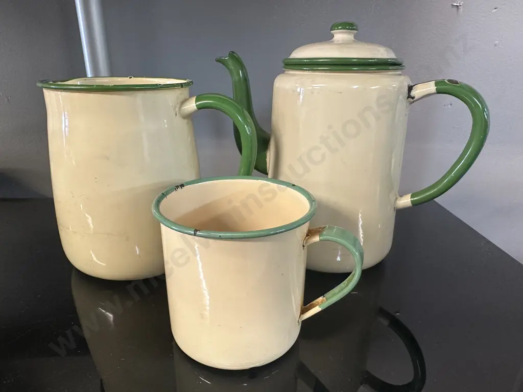 Vintage Green & Cream Enamelware Image 1++