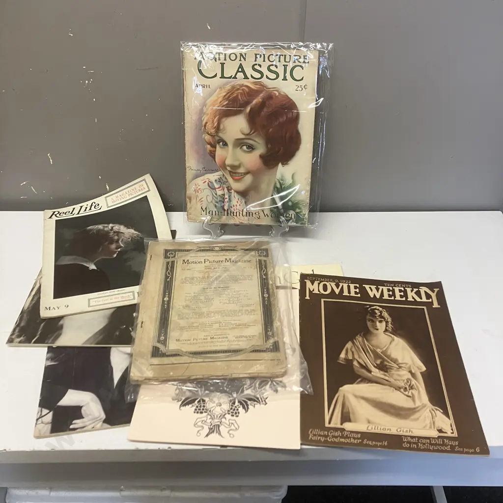 Antique & Vintage Items - Motion Picture Magazine 1920, Movie Weekly 1922, 1930s Motion Picture Classic, Reel Life Etc Image 1++