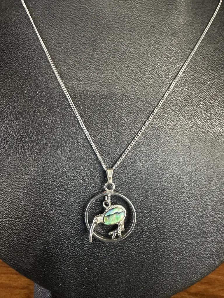 Kiwi Pendant Necklace  Image 1++
