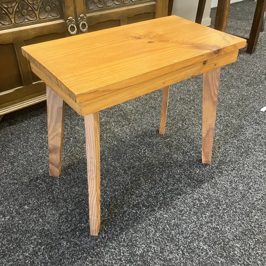 Mid Century Pine Side Table. H43 W50 D28.5cm Image 1++