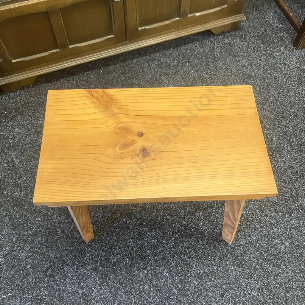 Mid Century Pine Side Table. H43 W50 D28.5cm Image 1++