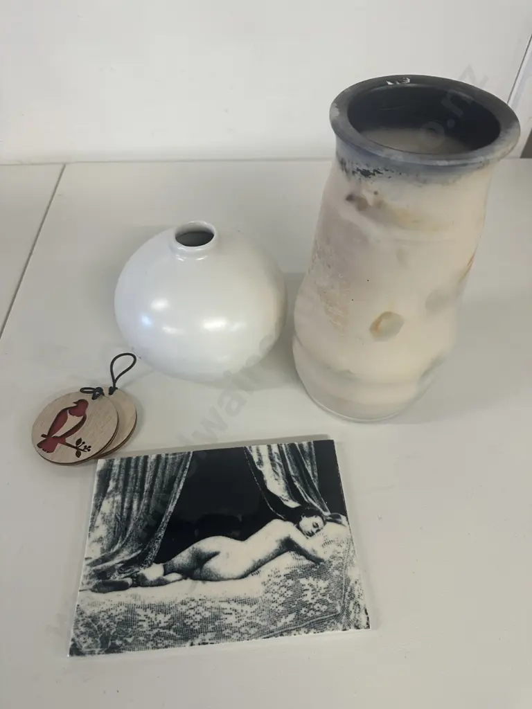 Porteous Art Tile & Assorted Vases Image 1++
