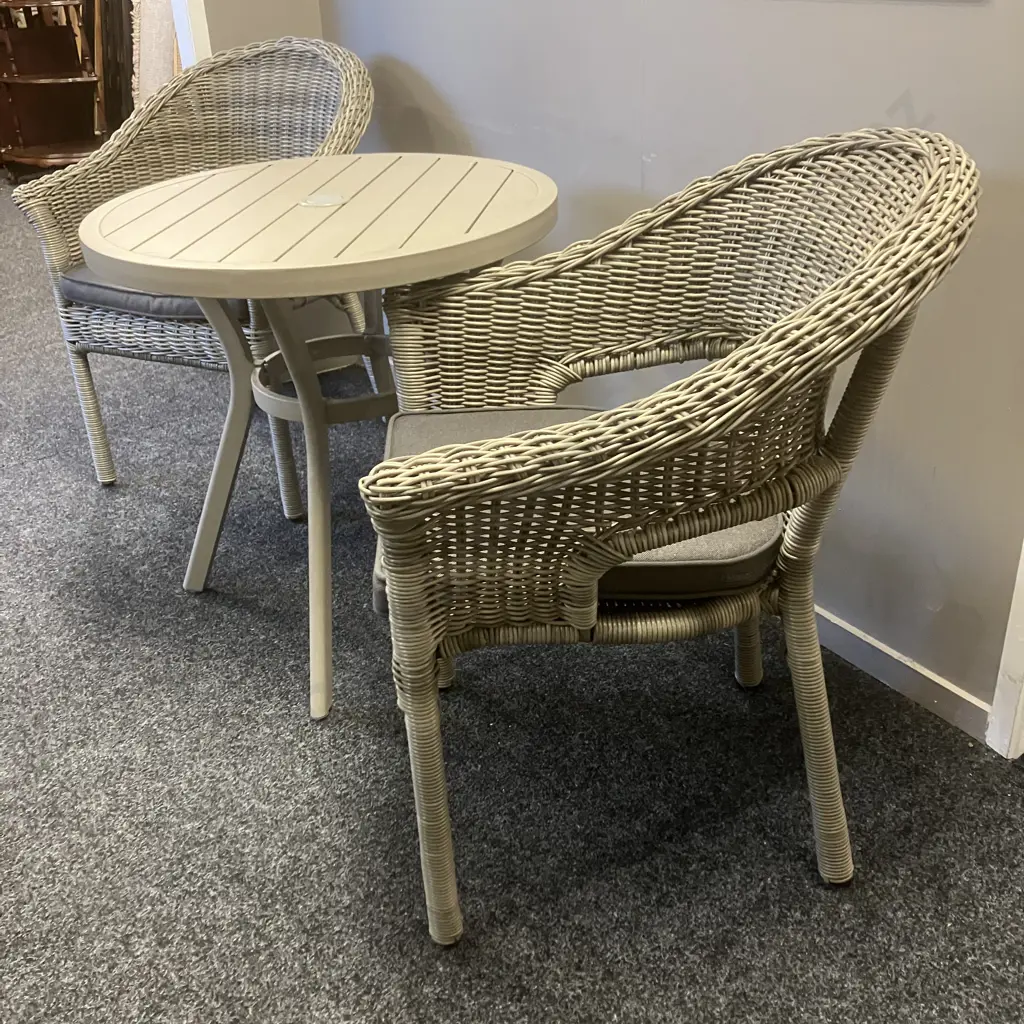 Nouveau Canzo Outdoor Bistro Setting 3 Piece, Wicker Chairs With Cushions. 72 x 72cm Table - Ex Mitre 10 Image 1++