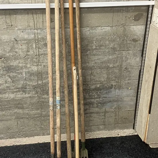 Garden Tools - Hoes, Tillers Etc