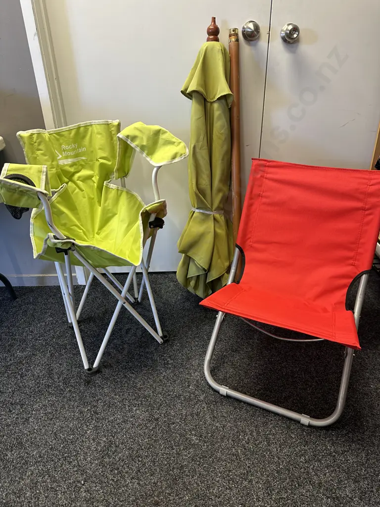 Rocky Mountain Fold Up Camping Chair, Red Fold Uo Chair, Avocado Colour Outdoor Umbrella Image 1++