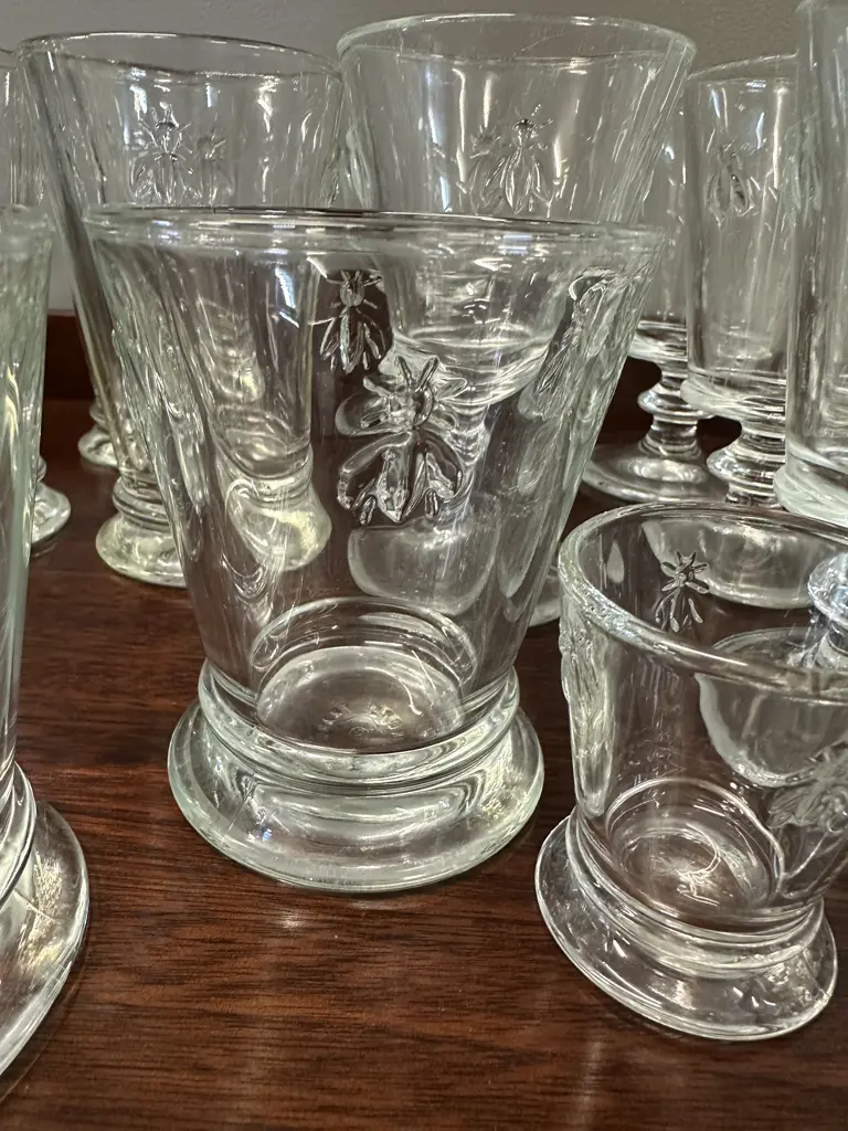 Assorted La Rochere Footed Bee Glasses Including Wine, Tumblers Etc Image 1++