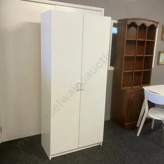 White Double Door Cupboard, 3 Shelves. H182 W79 D41.5cm