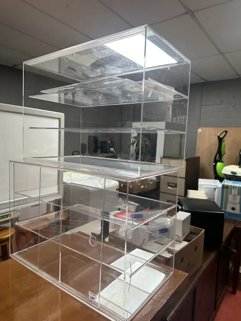 Pair of Perspex Shelved Display Cabinets With Sliding Doors. H40 W57.5 D33cm (As Found) Image 1++