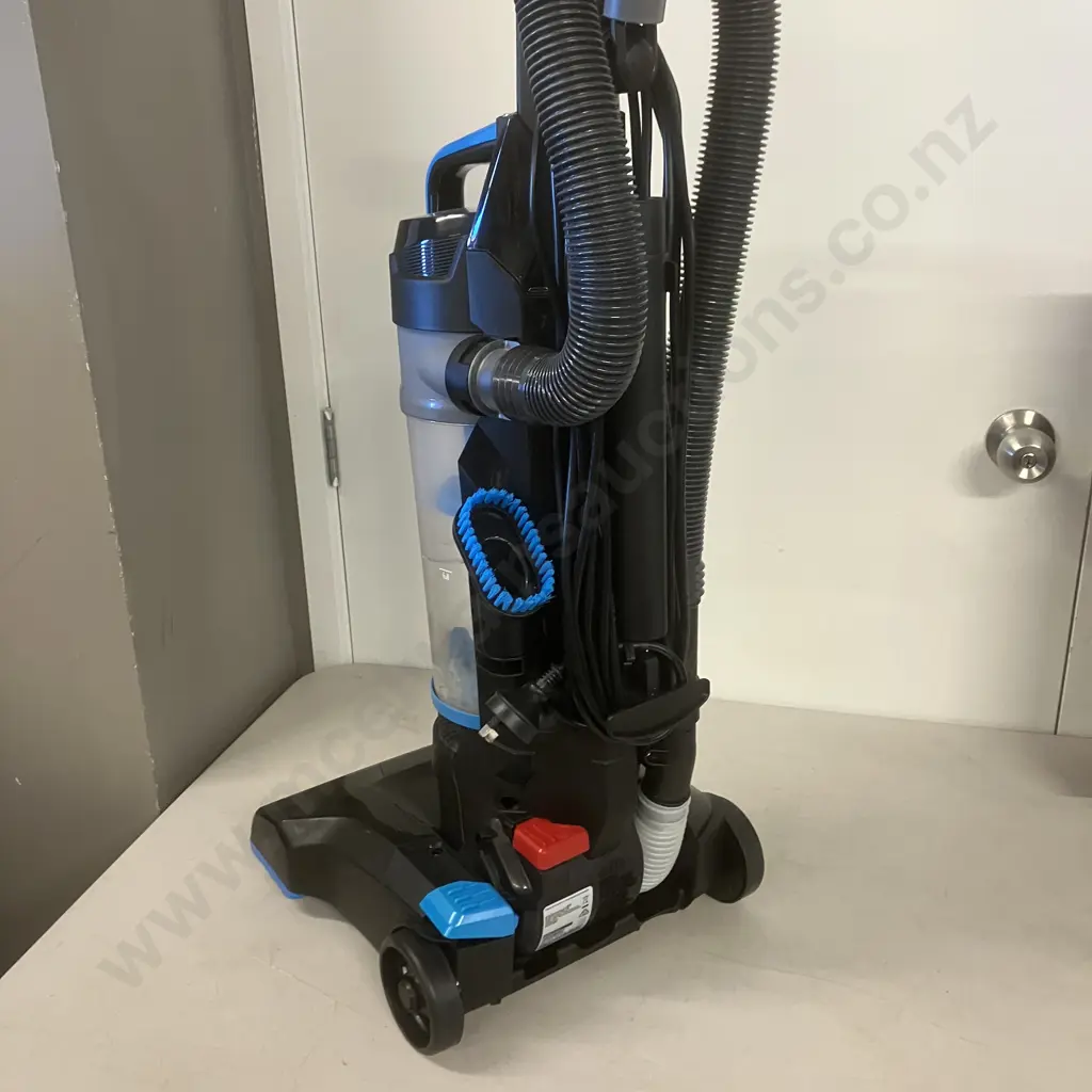 Bissell PowerForce Helix Upright Vacuum Cleaner Image 1++
