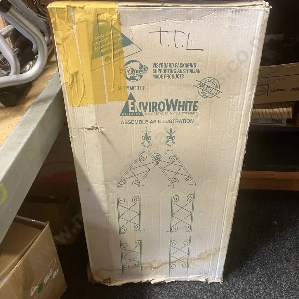 Vintage Victorian Garden Arch - 2.33m x 1.15m, Green Powder Coated In Box Image 1++