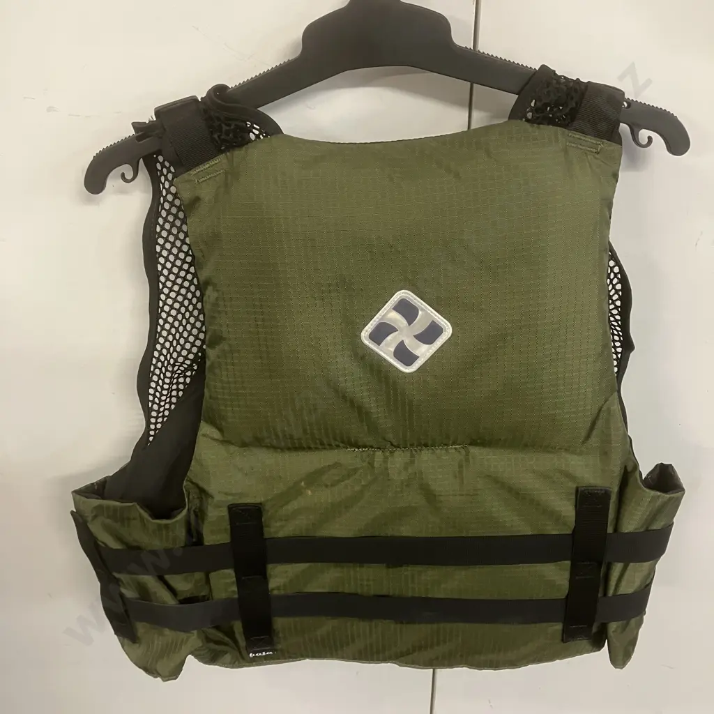 Extrasport Type lll PFD Adult XSmall / Small - Green Image 1++