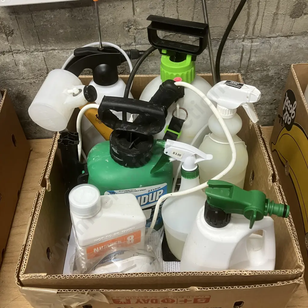 Box Lot Sprayers, Sprays Etc Image 1++