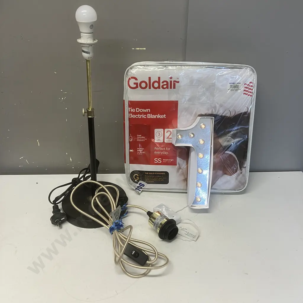 Black Table Lamp, Goldair Single Electric Blanket, #1 Light, Electrical Lead Image 1++