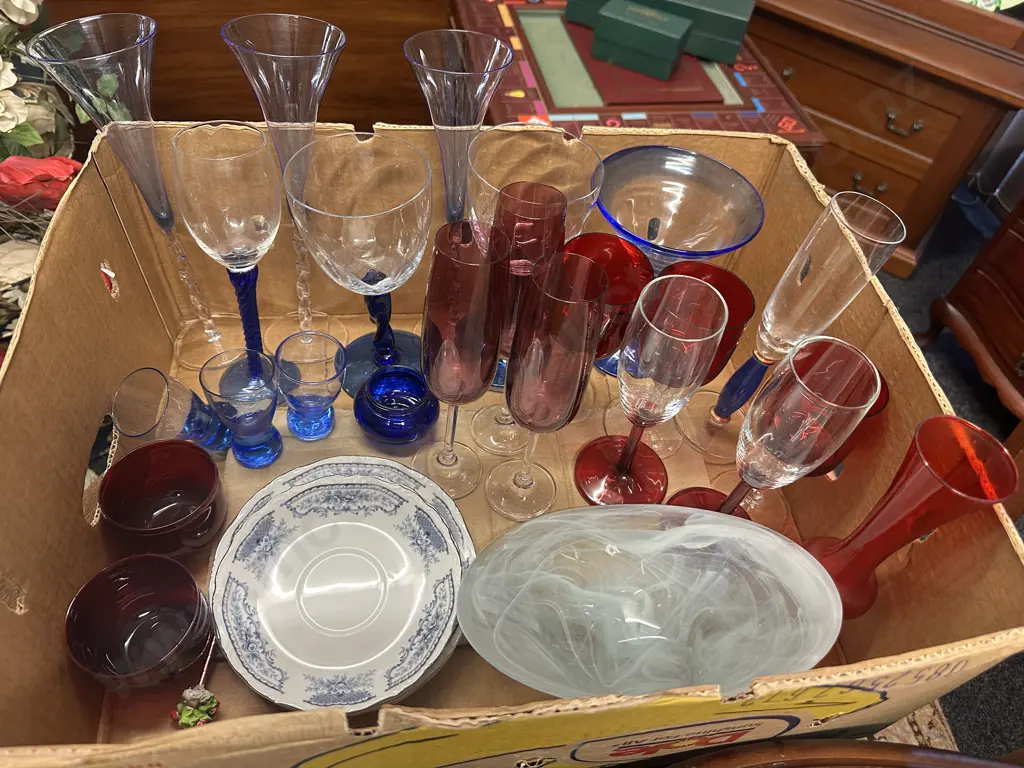 Selection Of Vintage Coloured Glasses, Vases Etc Image 1++