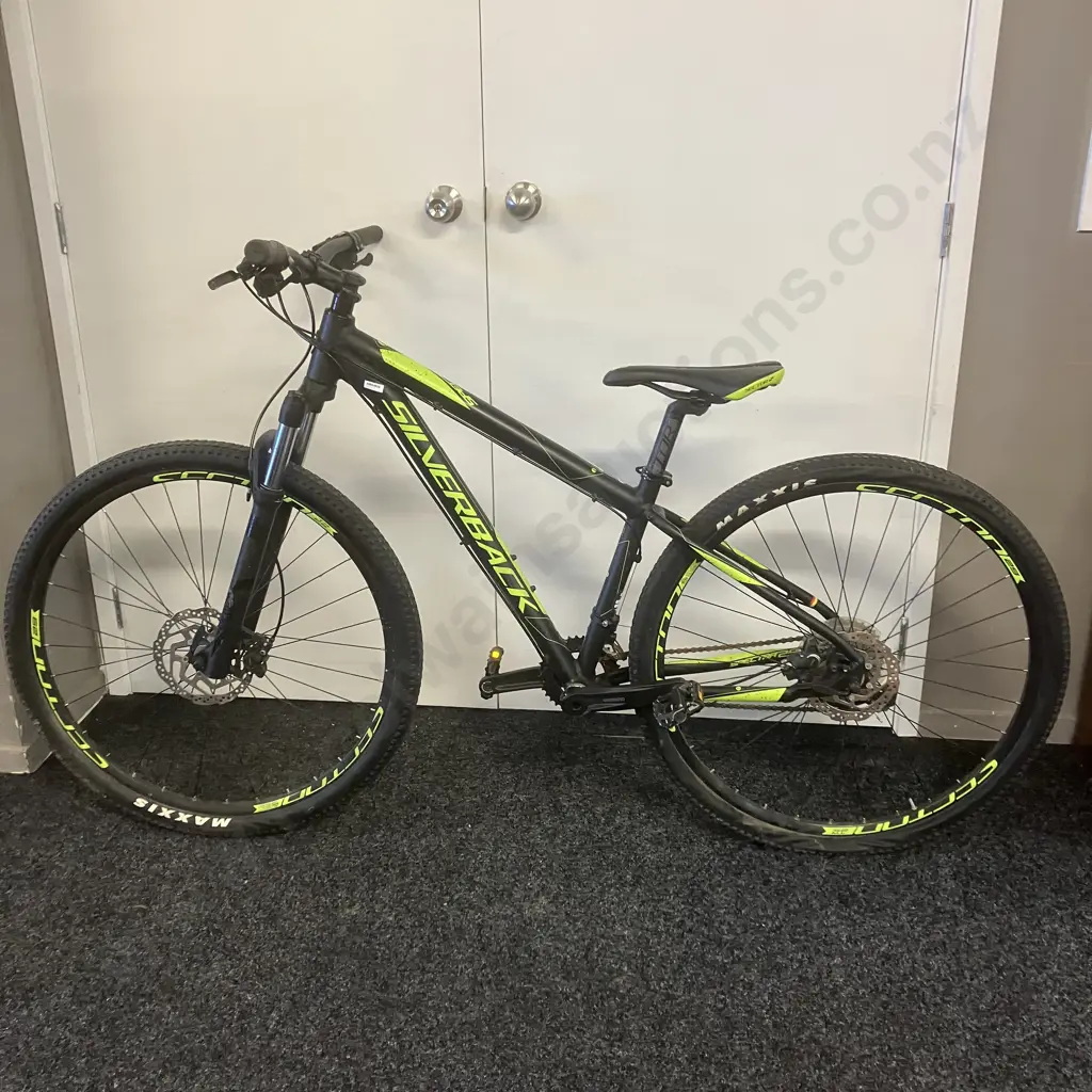 Silverback Spectra 29 Comp Mountain Bike, Black / Green Image 1++