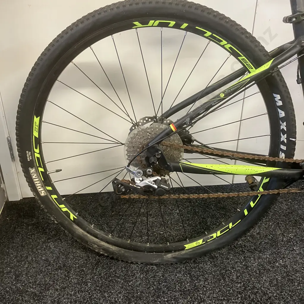 Silverback Spectra 29 Comp Mountain Bike, Black / Green Image 1++
