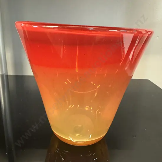 Hand Blown Hoglund Style Art Glass Vase H14,Dia15cm.