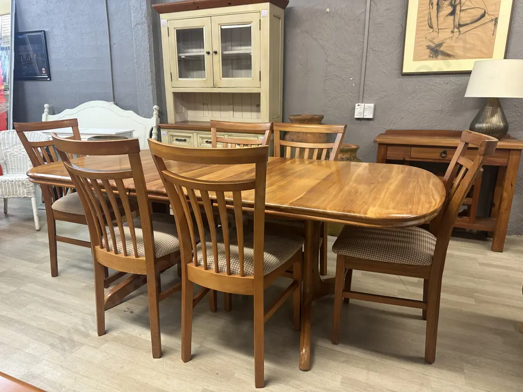 Rimu Dining Table & Six Chairs With Curved Slat Back & Checked Upholstered H75,W198,D100cm. Extention 39cm. Image 1++