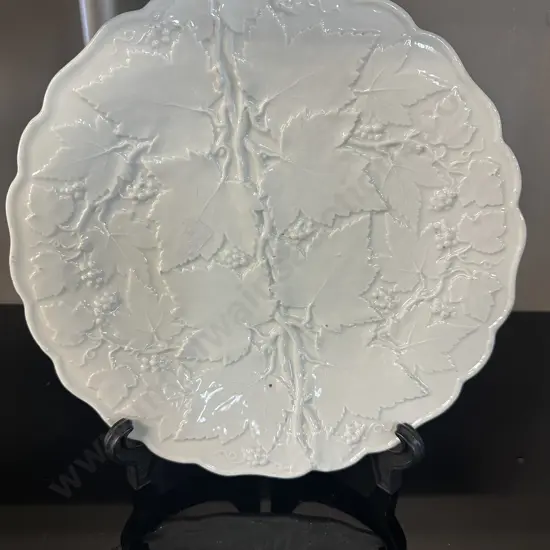 Antique Meissen Blanc de China Plate With Raised Relief Fruiting Vine Dia26cm.
